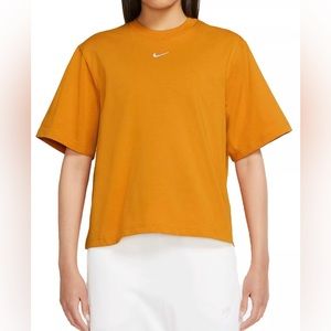 Essentials Nike Crop Tee size XL